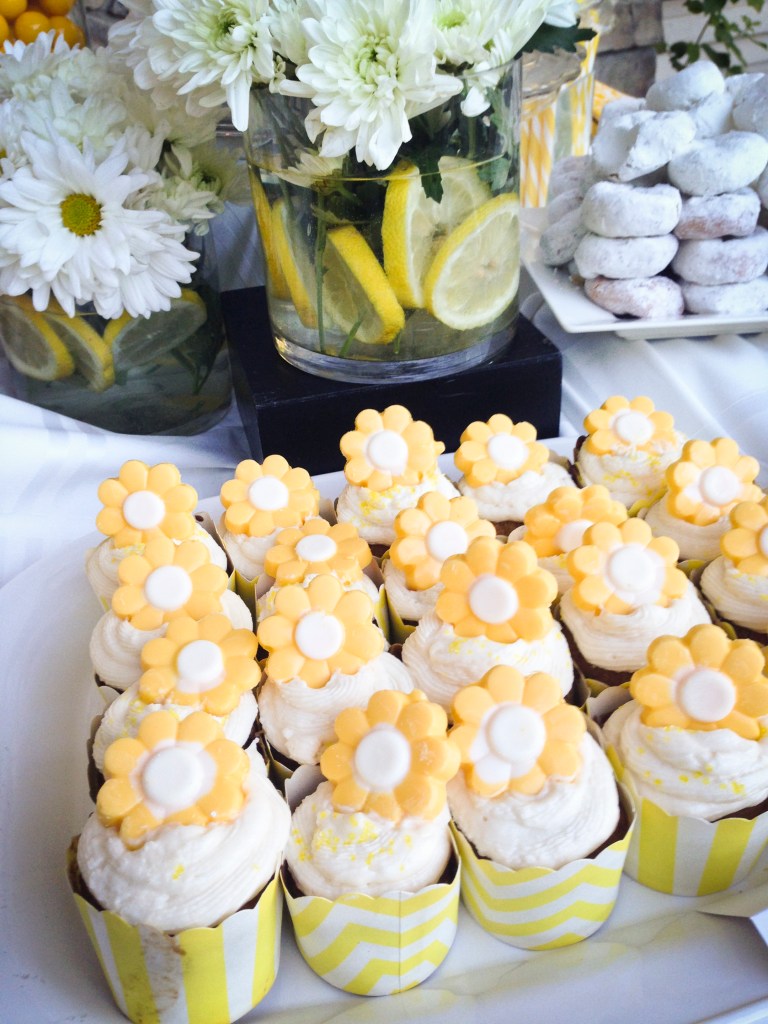 Banana Cupcakes with Cream Cheese Frosting