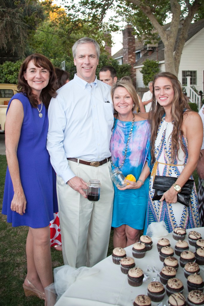 Ryan's Aunts, Jackie and Laura, Uncle    and cousin, 