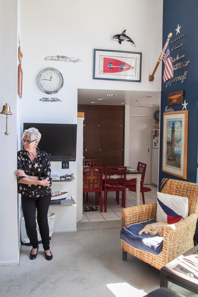 Vickie takes care in every detail of her home.