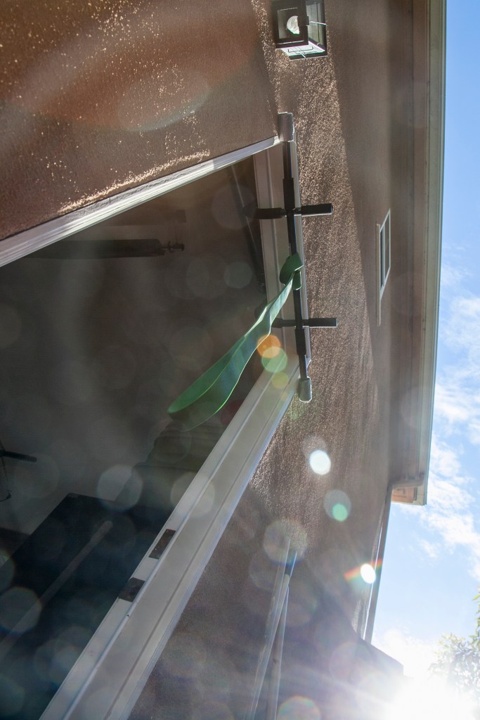 This is my band I use for pull-ups. PS I'm obsessed with flare. I don't have an outdoor shoot without some. 