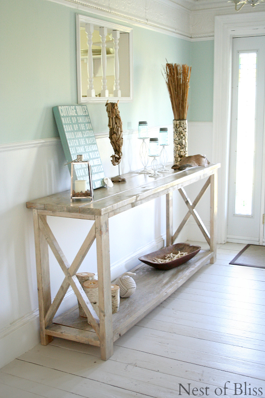 I love this space! It's time to live closer to the beach. As we plan to move and retire inland among the mountains and lakes, I feel like staying at the beach for a couple of years is just the perfect idea! http://www.brandisawyer.com/2014/06/summer-tour.html